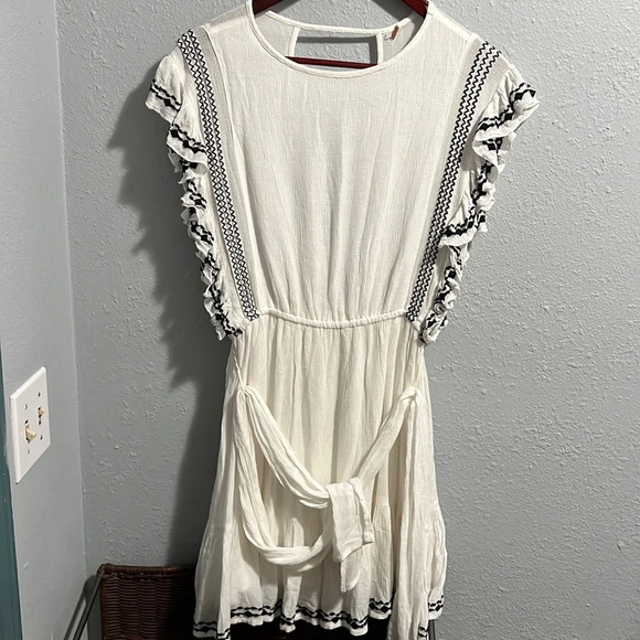 Free People Sunday Brunch embroidered dress. use M - Picture 3 of 8
